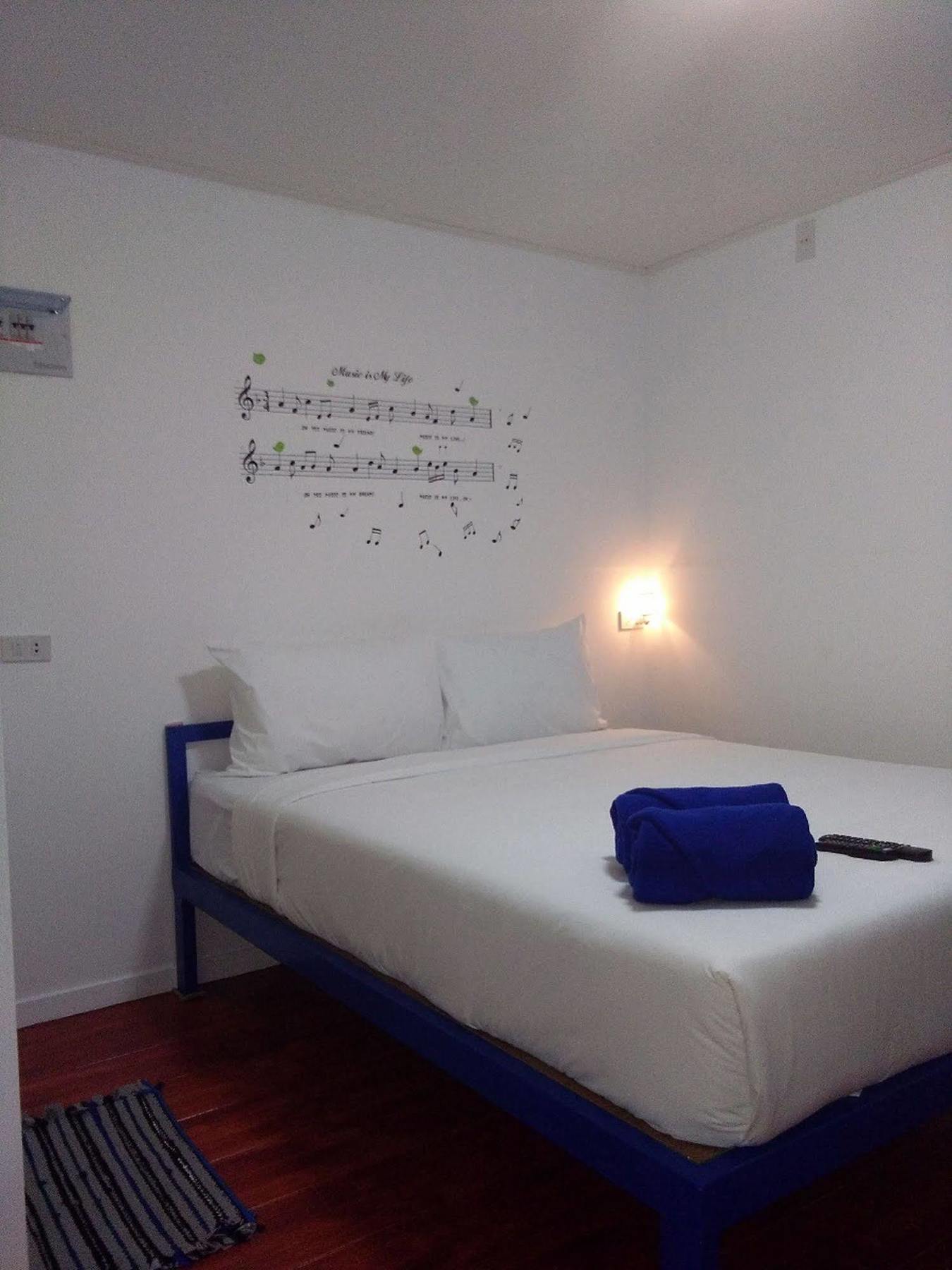 I Talay Beach Bar & Cottage Taling Ngam 외부 사진